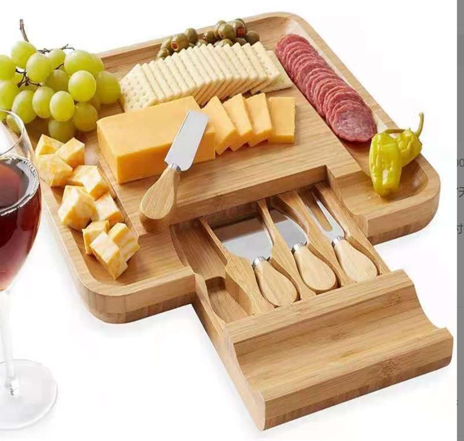 Cheese board, Knife set and 2 bowls